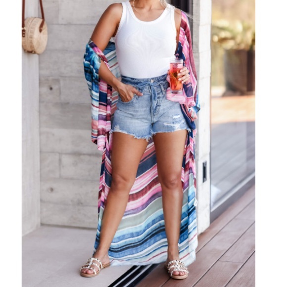 KanCan Light Wash Denim Jean Shorts - Picture 4 of 4